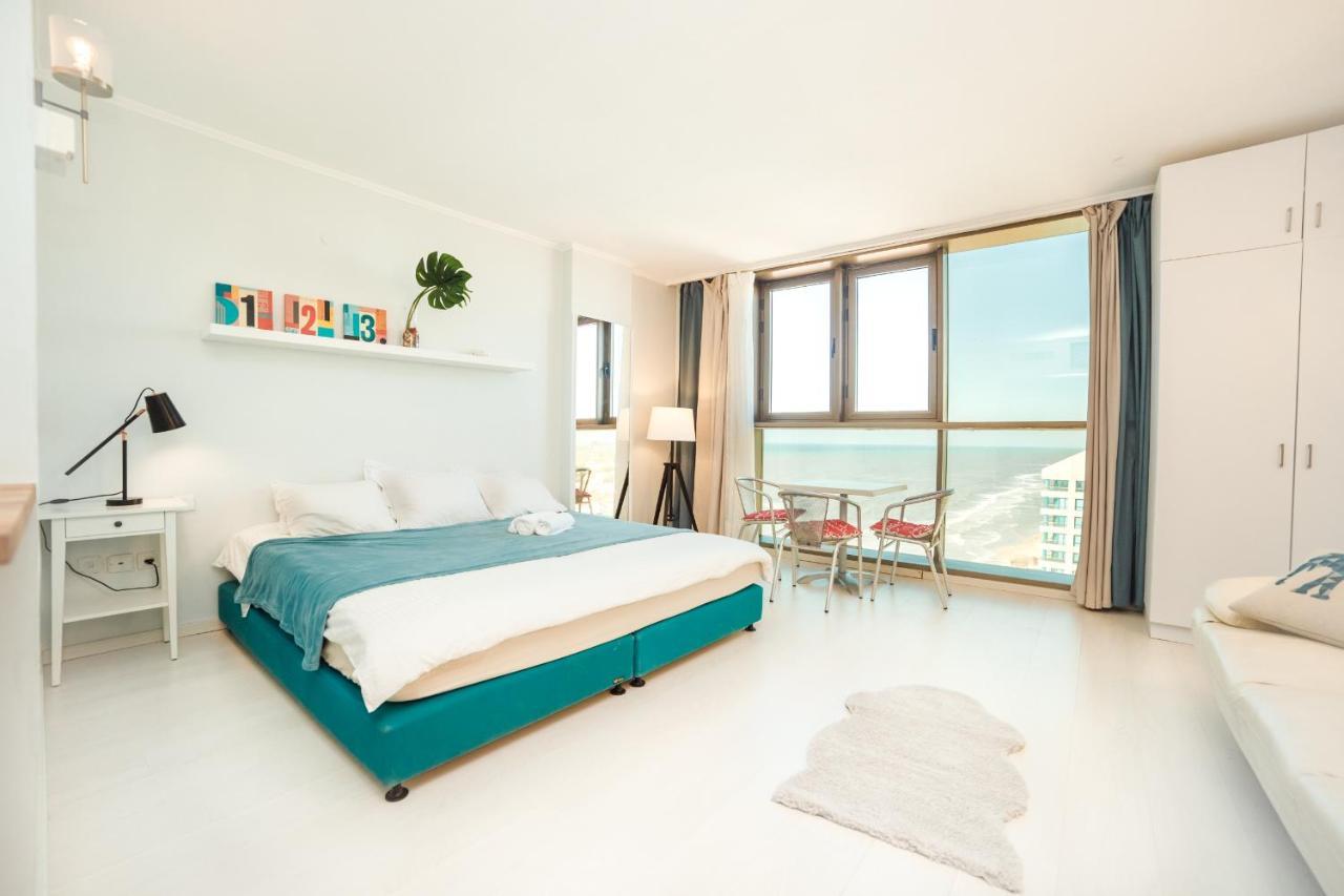 Apartament Sunny sea view studio Herzelia Zewnętrze zdjęcie